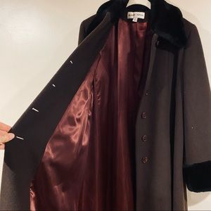 Albert Nipon Dar Brown Long Wool Jacket faux Fur Trim Satin lining